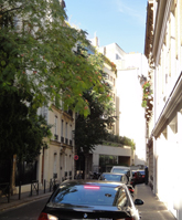 Street View of Central Paris Flat